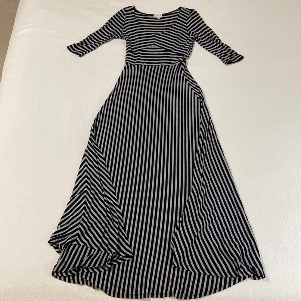 Beautiful trippy striped maxi